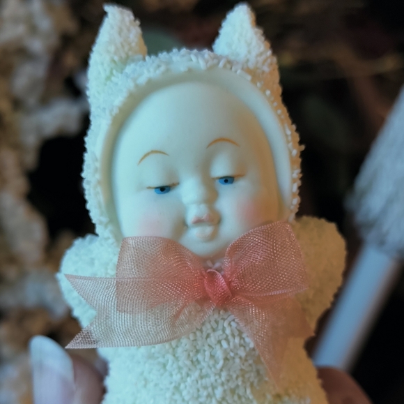 DEPT 56 SNOWBUNNIE⭐ - Picture 10 of 11